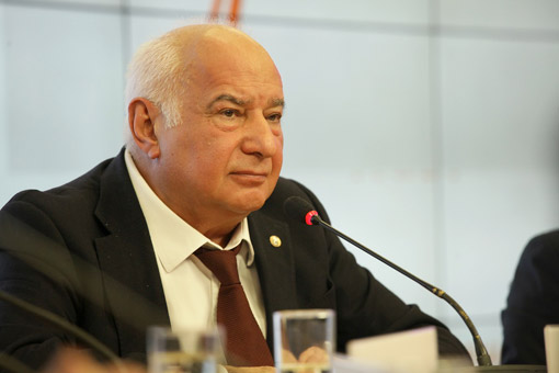 Михаил Давыдов: «Сегодня одна из главных проблем российской онкологии – недофинансирование»