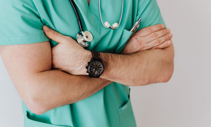 Минздрав уточнит перечень номинаций Всероссийского конкурса врачей