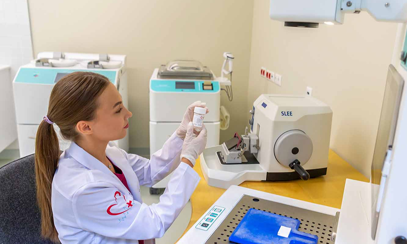 Алгоритмы оказания онкологической помощи от постановки диагноза до наблюдения утвердили в столице