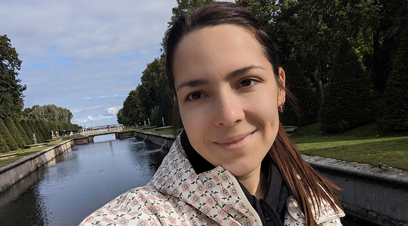 Ученые объединили в наночастицах в виде гантелей молекулы с противоположными свойствами